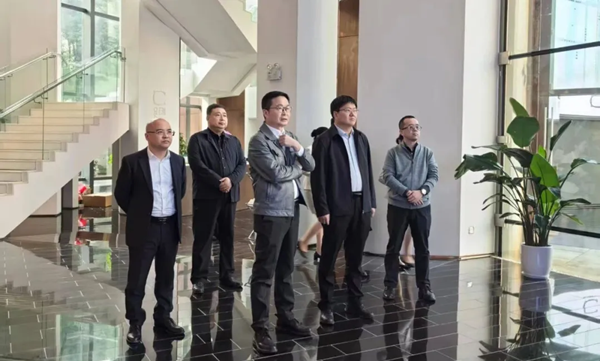 1761898919610240.png 图片11.png