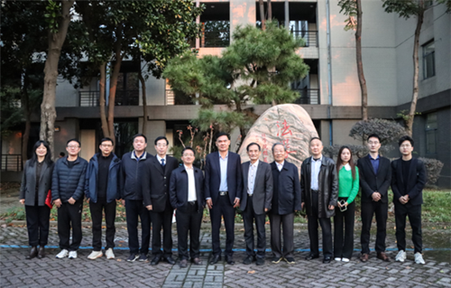 南京市廉政文化研究会赴东南大学举办招投标领域廉政建设研讨会(图2) 南京市廉政文化研究会赴东南大学举办招投标领域廉政建设研讨会(图2)